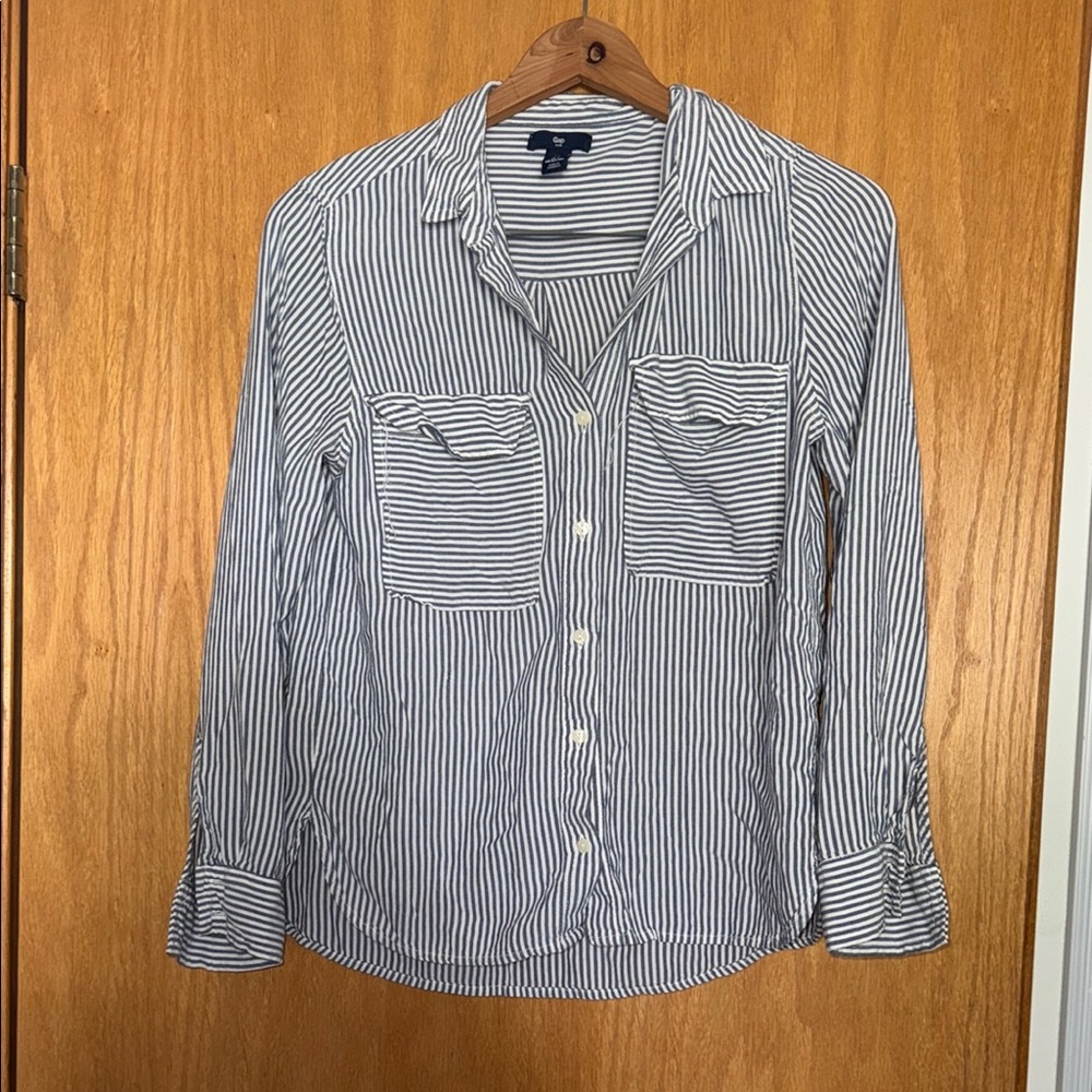 GAP Navy and White Striped Shirt